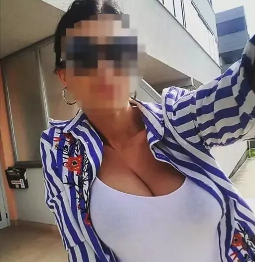 femme cougar infidele et disponible maintenant